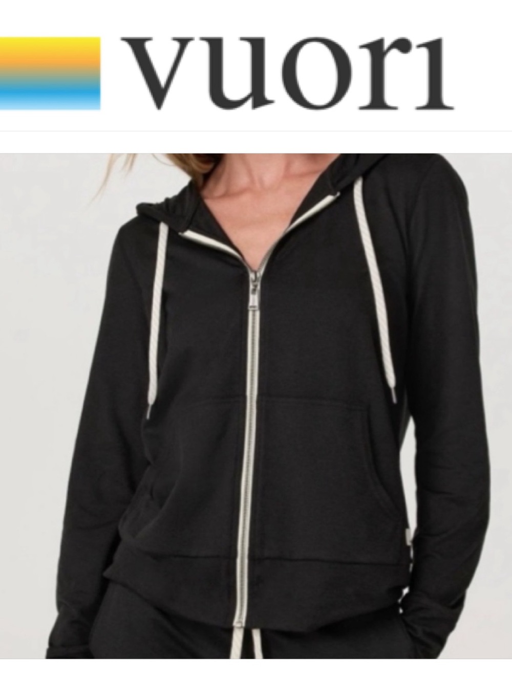 Vuori Black Halo Performance Hoodie 2.0
zip with drawstrings